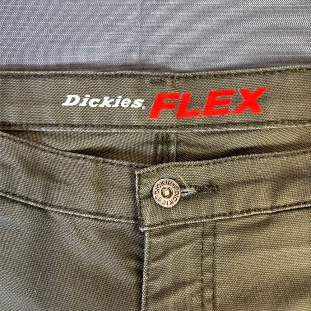 Dickies FLEX Work Pants – Olive Green | Regular Fit | Stretch Workwear | 35x32 - Picture 4 of 7
